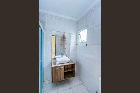 Casa para alugar com 100m², 2 quartos e 1 vaga Casa para alugar com 100m², 2 quartos e 1 vagaBanheiro
