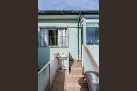 Casa para alugar com 100m², 2 quartos e 1 vaga Casa para alugar com 100m², 2 quartos e 1 vagaÁrea de Serviço