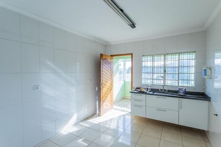 Casa para alugar com 100m², 2 quartos e 1 vaga Casa para alugar com 100m², 2 quartos e 1 vagaCozinha
