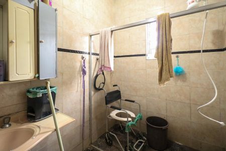 Casa para alugar com 200m², 2 quartos e 3 vagas Casa para alugar com 200m², 2 quartos e 3 vagasBanheiro