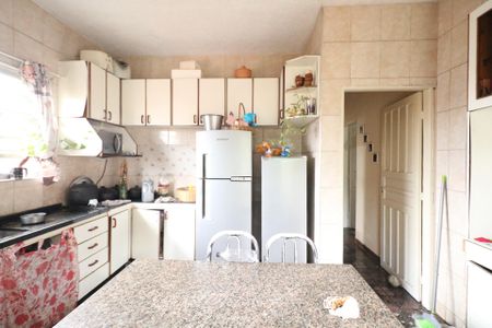 Casa para alugar com 200m², 2 quartos e 3 vagas Casa para alugar com 200m², 2 quartos e 3 vagasCozinha
