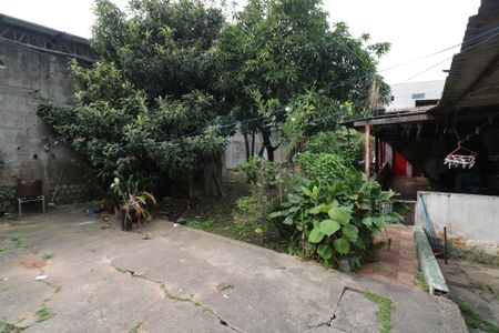 Casa para alugar com 200m², 2 quartos e 3 vagas