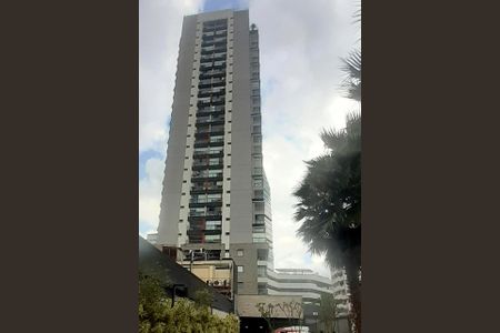 Studio à venda com 30m², 1 quarto e sem vaga Studio à venda com 30m², 1 quarto e sem vagaFachada