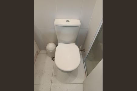 Studio à venda com 30m², 1 quarto e sem vaga Studio à venda com 30m², 1 quarto e sem vagaBanheiro