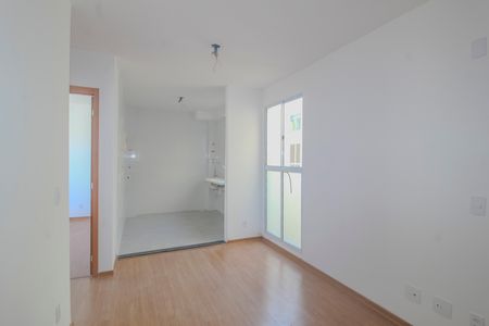 Apartamento para alugar com 40m², 2 quartos e 1 vaga Apartamento para alugar com 40m², 2 quartos e 1 vagaSala