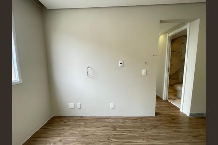 Sala de apartamento para alugar com 2 quartos, 32m² em Jardim Celeste, São Paulo