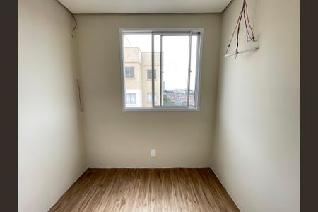 Quarto 2 de apartamento para alugar com 2 quartos, 32m² em Jardim Celeste, São Paulo