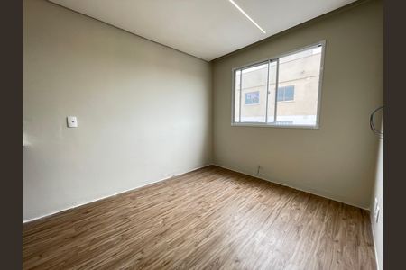Apartamento para alugar com 32m², 2 quartos e sem vaga Apartamento para alugar com 32m², 2 quartos e sem vagaSala