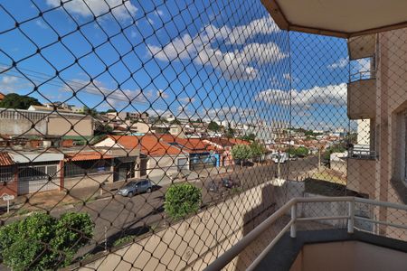 Sacada de apartamento para alugar com 2 quartos, 60m² em Daniel Fonseca, Uberlândia