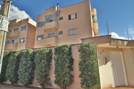 Apartamento para alugar com 60m², 2 quartos e 2 vagasPlaquinha