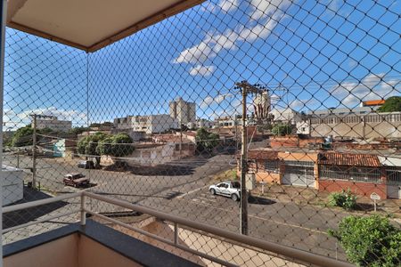 Sacada de apartamento para alugar com 2 quartos, 60m² em Daniel Fonseca, Uberlândia
