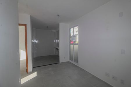 Apartamento para alugar com 40m², 2 quartos e 1 vaga Apartamento para alugar com 40m², 2 quartos e 1 vagaSala