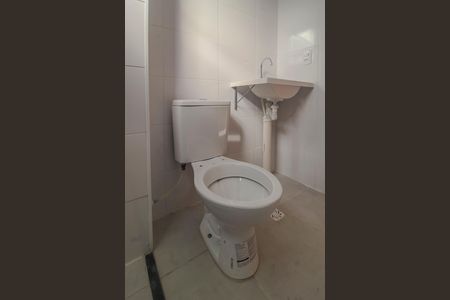 Apartamento para alugar com 40m², 2 quartos e 1 vaga Apartamento para alugar com 40m², 2 quartos e 1 vagaBanheiro