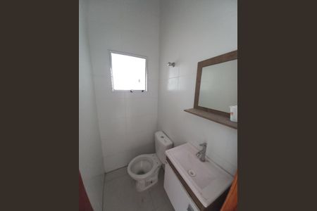 Casa para alugar com 80m², 2 quartos e 1 vaga Casa para alugar com 80m², 2 quartos e 1 vagaBanheiro 1