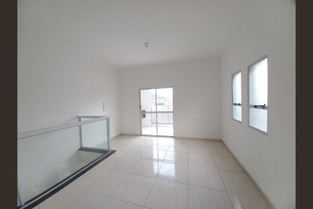 Sala de casa para alugar com 2 quartos, 80m² em Parque Bitaru, São Vicente
