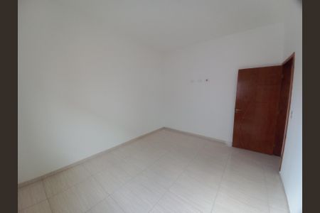 Casa para alugar com 80m², 2 quartos e 1 vaga Casa para alugar com 80m², 2 quartos e 1 vagaSuíte 2