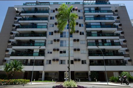Apartamento para alugar com 161m², 2 quartos e 2 vagasFachada