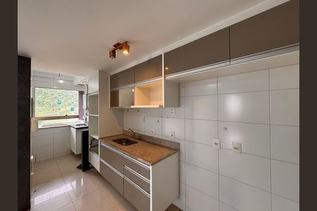Apartamento para alugar com 161m², 2 quartos e 2 vagasCozinha e Área de Serviço