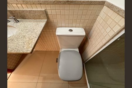 Apartamento para alugar com 161m², 2 quartos e 2 vagasBanheiro Social