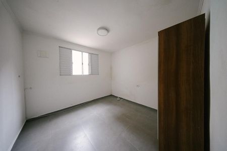 Quarto de casa para alugar com 1 quarto, 38m² em Vila Pierina, São Paulo