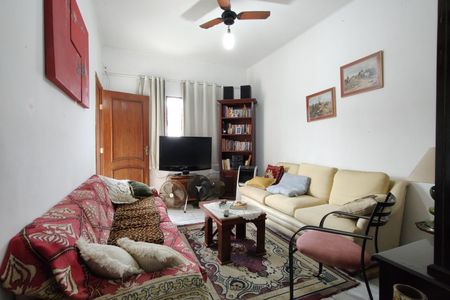 Sala de casa de condomínio à venda com 2 quartos, 300m² em Tanque, Rio de Janeiro