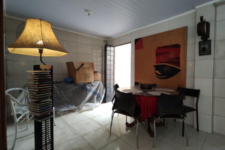 Casa de condomínio à venda com 300m², 2 quartos e sem vaga Casa de condomínio à venda com 300m², 2 quartos e sem vagaCozinha