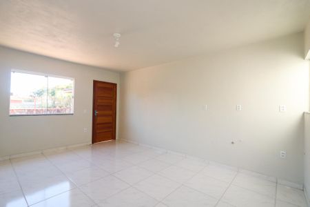Casa de condomínio para alugar com 28m², 1 quarto e sem vagaSala/Quarto