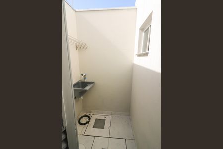 Casa de condomínio para alugar com 28m², 1 quarto e sem vagaÁrea de Serviço