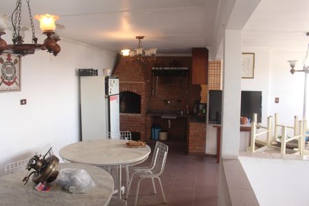 Apartamento à venda com 581m², 3 quartos e 6 vagasÁrea comum - Churrasqueira