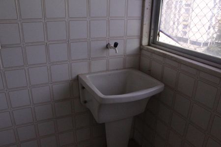 Apartamento para alugar com 190m², 3 quartos e 2 vagasÁrea de Serviço