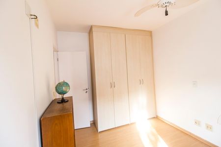 Casa de condomínio à venda com 160m², 3 quartos e 2 vagas Casa de condomínio à venda com 160m², 3 quartos e 2 vagasQuarto 2