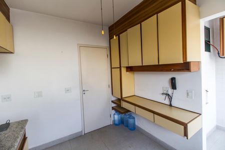 Casa de condomínio à venda com 160m², 3 quartos e 2 vagas Casa de condomínio à venda com 160m², 3 quartos e 2 vagasCozinha