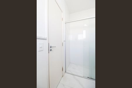 Casa de condomínio à venda com 160m², 3 quartos e 2 vagas Casa de condomínio à venda com 160m², 3 quartos e 2 vagasBanheiro da Suíte