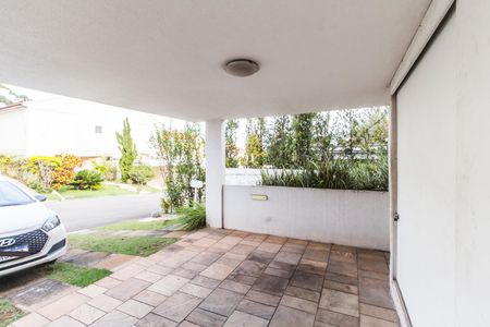 Casa de condomínio à venda com 160m², 3 quartos e 2 vagas Casa de condomínio à venda com 160m², 3 quartos e 2 vagasGaragem