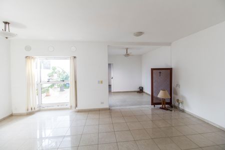 Sala  de casa de condomínio à venda com 2 quartos, 160m² em Residencial Dois (tambore), Santana de Parnaíba