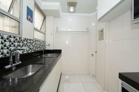 Apartamento à venda com 52m², 2 quartos e 1 vagaCOZINHA