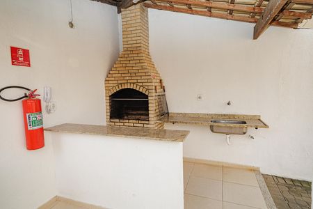 Apartamento para alugar com 35m², 2 quartos e sem vaga Apartamento para alugar com 35m², 2 quartos e sem vagaÁrea comum - Churrasqueira