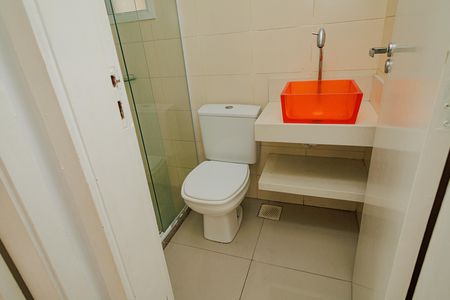 Apartamento para alugar com 35m², 2 quartos e sem vaga Apartamento para alugar com 35m², 2 quartos e sem vagaBanheiro
