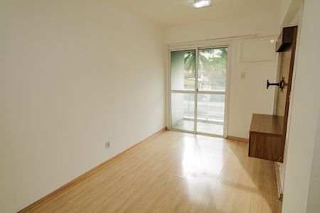 Sala de apartamento para alugar com 2 quartos, 35m² em Campo Grande, Rio de Janeiro