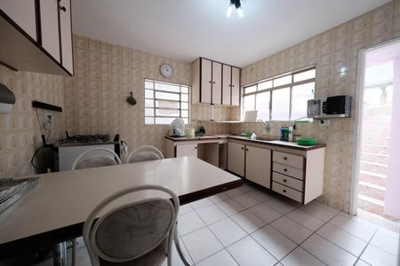 Casa à venda com 201m², 2 quartos e 3 vagasCozinha
