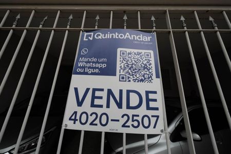 Casa à venda com 201m², 2 quartos e 3 vagasFachada