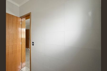 Banheiro da Suíte 2 de casa à venda com 2 quartos, 135m² em Vila Palmeiras, São Paulo