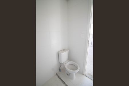 Apartamento à venda com 39m², 2 quartos e sem vaga Apartamento à venda com 39m², 2 quartos e sem vagaBANHEIRO