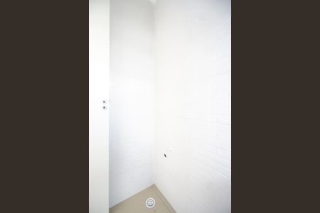 Casa de condomínio para alugar com 79m², 2 quartos e 1 vaga Casa de condomínio para alugar com 79m², 2 quartos e 1 vagaBanheiro da suíte 02