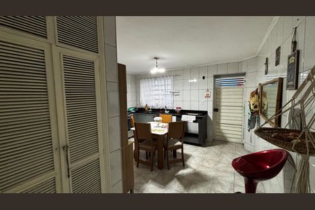 Casa à venda com 70m², 2 quartos e sem vaga Casa à venda com 70m², 2 quartos e sem vagaCozinha