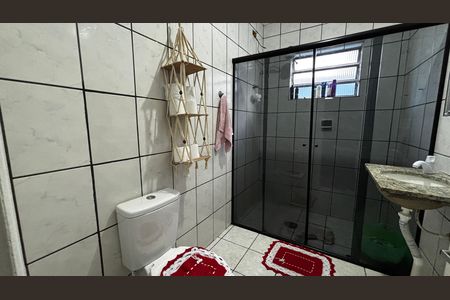 Casa à venda com 70m², 2 quartos e sem vaga Casa à venda com 70m², 2 quartos e sem vagaBanheiro