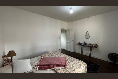 Casa à venda com 70m², 2 quartos e sem vaga Casa à venda com 70m², 2 quartos e sem vagaQuarto 1