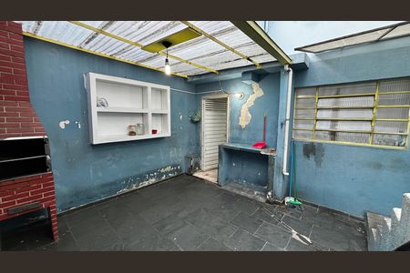 Casa à venda com 70m², 2 quartos e sem vaga Casa à venda com 70m², 2 quartos e sem vagaQuintal