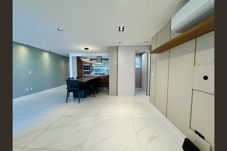 Apartamento à venda com 110m², 3 quartos e 3 vagas