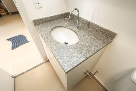 Apartamento à venda com 40m², 2 quartos e sem vagaBanheiro